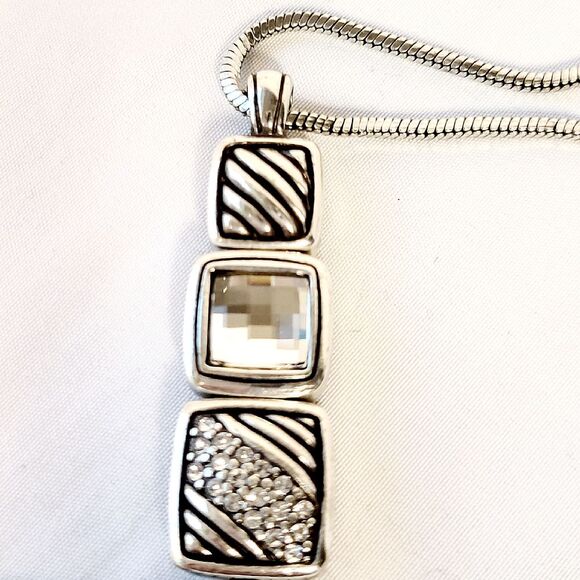 Brighton Jewelry - Brighton Silver Modern Geometric Necklace in dust bag - Excellent condition